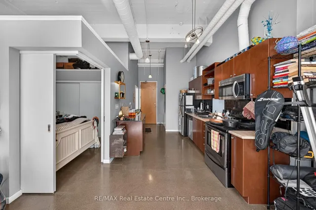 410 King St #314, Kitchener 5