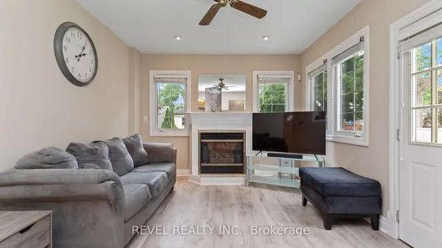 91 Lamila St, Chatham-Kent 4