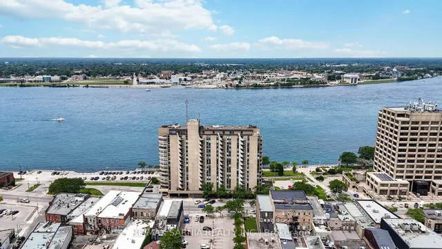 155 Front St #1204, Sarnia 3