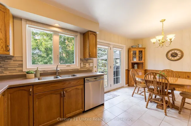 1441 Hetherington Dr, Peterborough 5