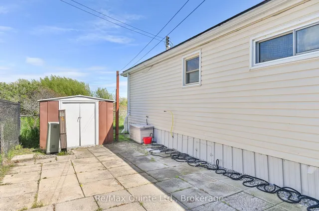 311 Dundas St #44, Quinte West 3