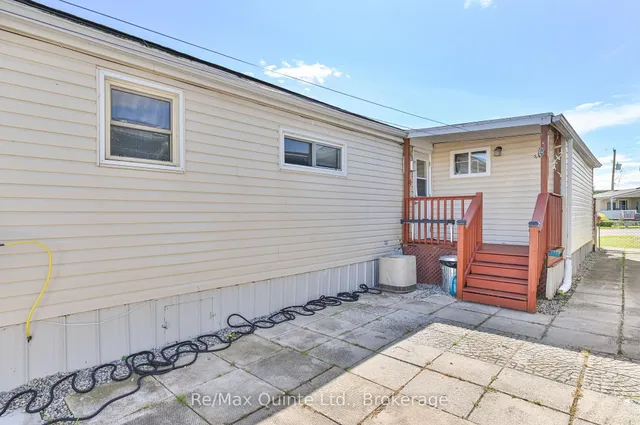 311 Dundas St #44, Quinte West 5