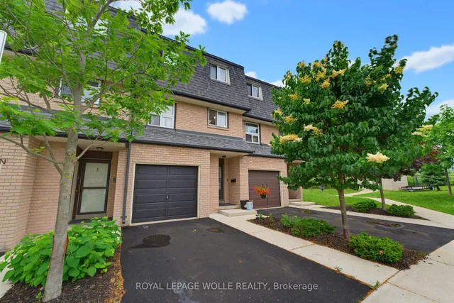 138 Blackhorne Dr #4, Kitchener 5