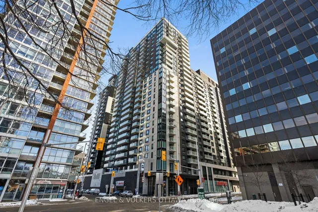 180 George St #1802, Ottawa 2