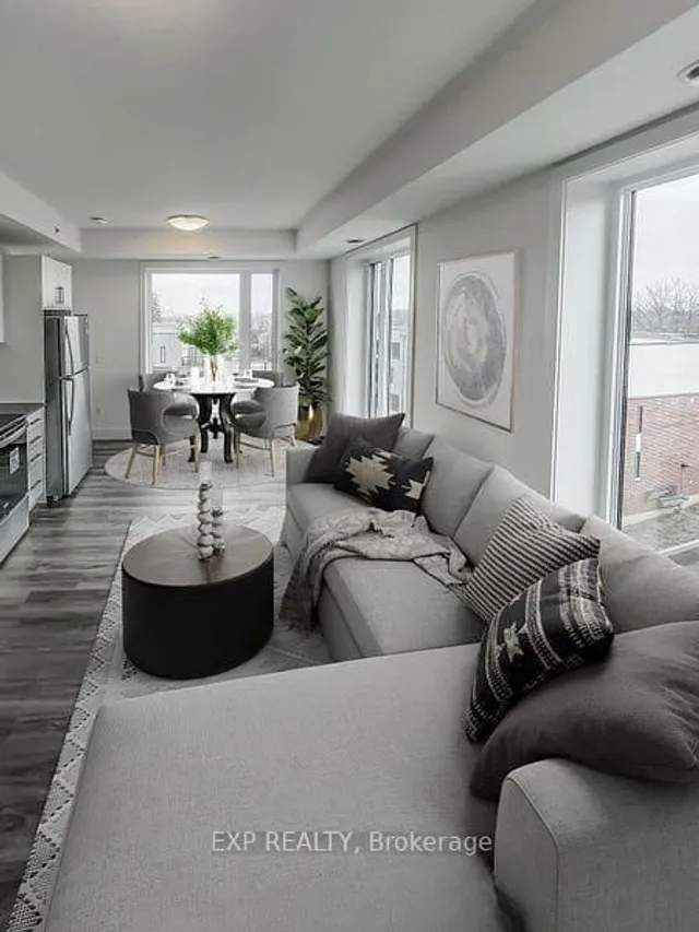 107 ROGER St #501, Waterloo 4