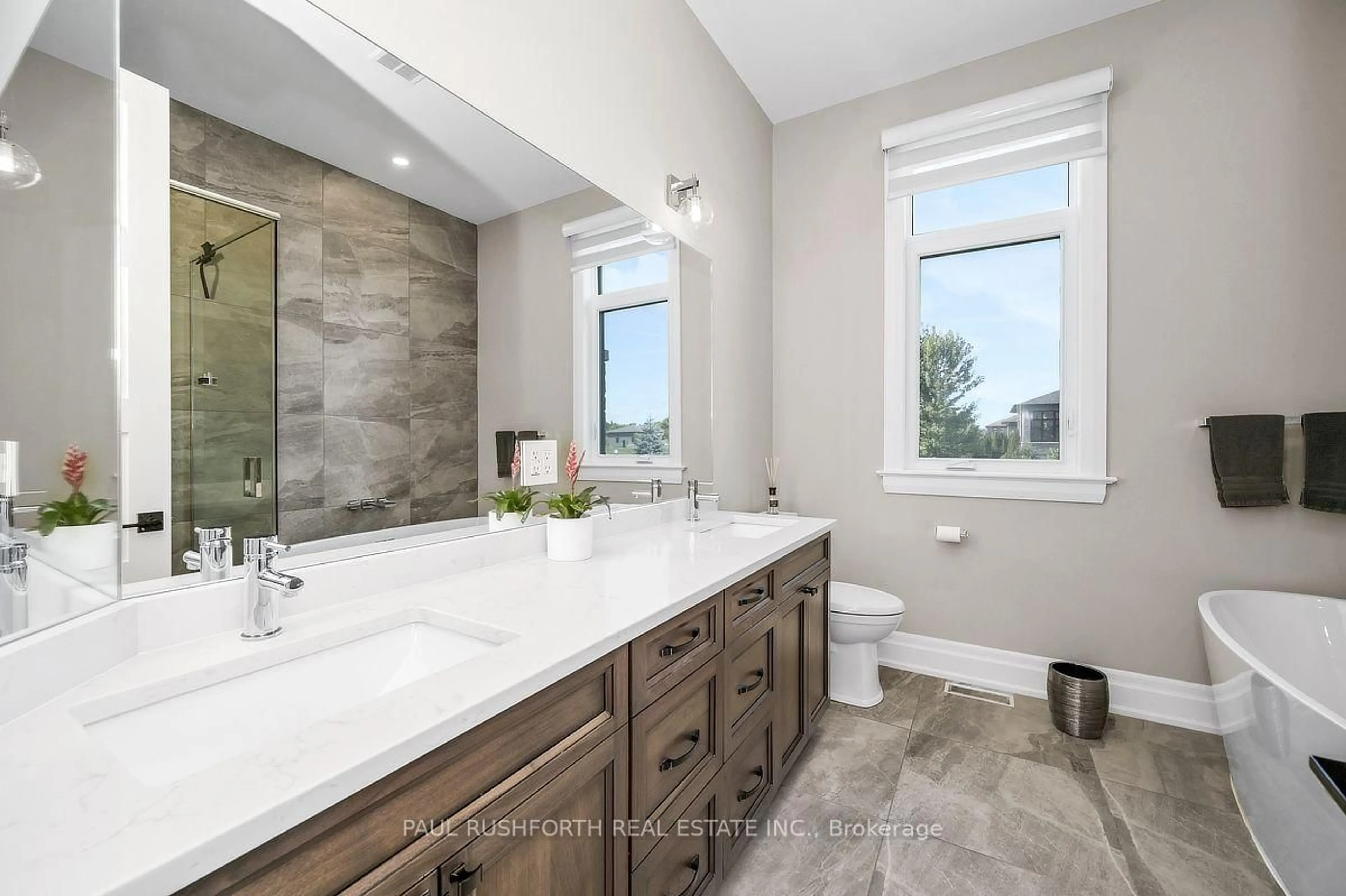 trreb/IMG-X13791324_04e4f316-b017-4a57-a091-94e10ea80bf2-l.jpg