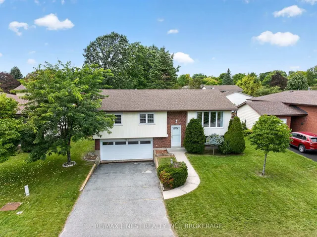925 Kenshaw St, Kingston 2
