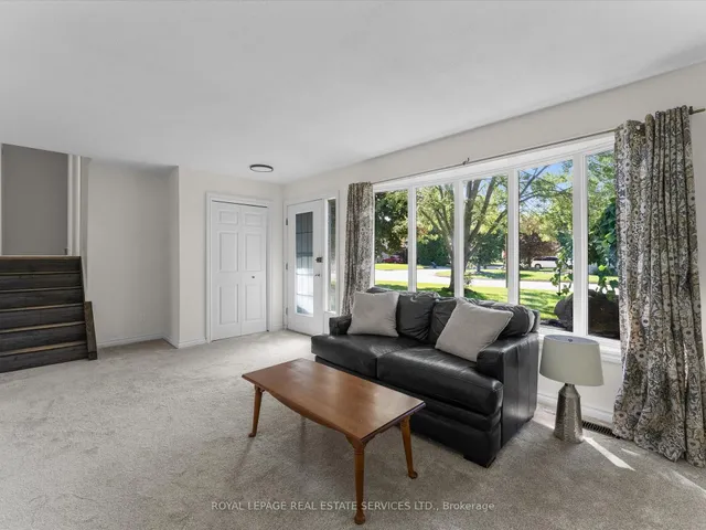 272 Taylor Rd, Essex 3