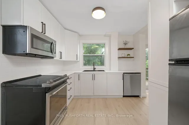 2418 Clementine Blvd, Ottawa 5