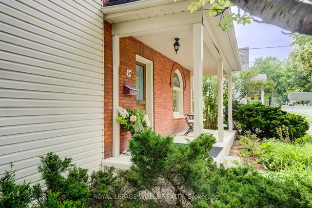 25 Central St, Waterloo 5