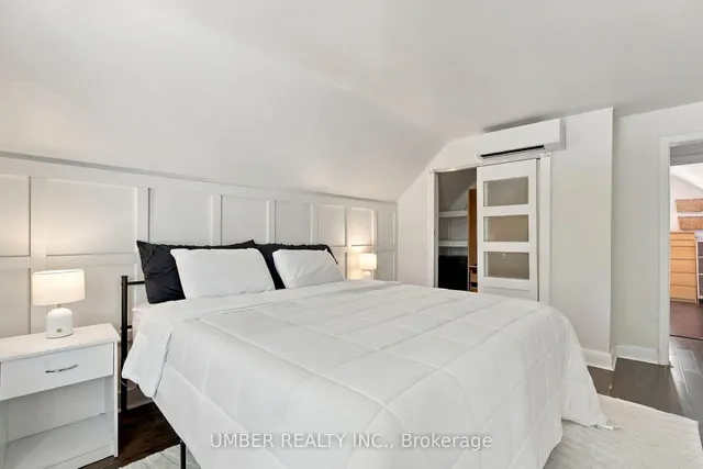 30 Elgin St, Hamilton 4