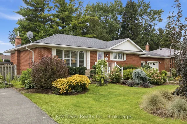 47 Kensington Ave, Brantford 3