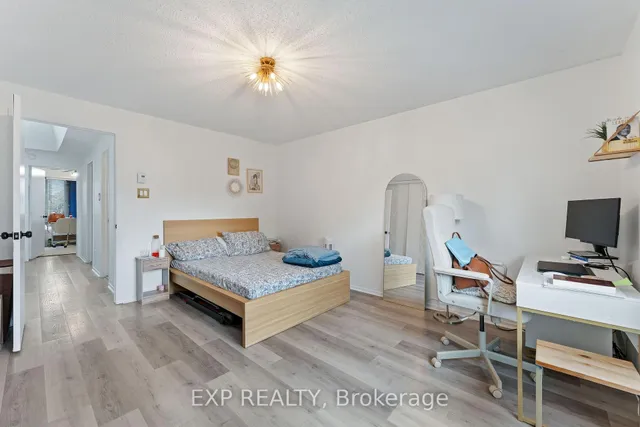 6702 Jeanne D'arc Blvd #B, Ottawa 2