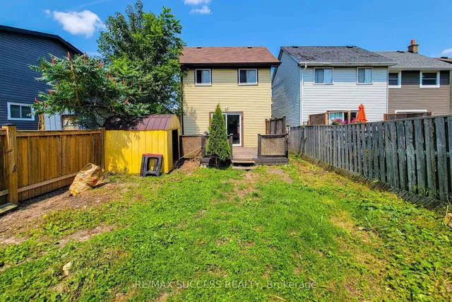42 Enfield Cres, Brantford 4