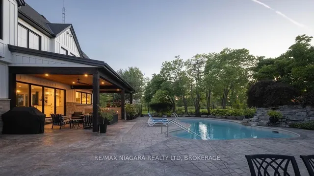 10185 Niagara Pkwy, Niagara Falls 5