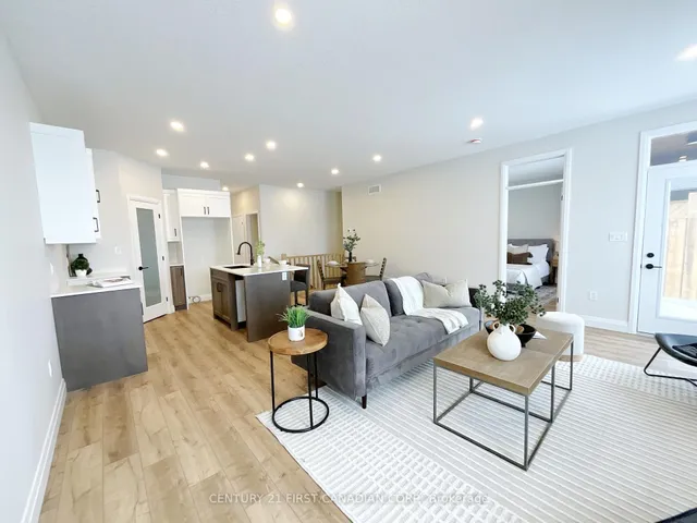 7 Postma Cres, North Middlesex 4