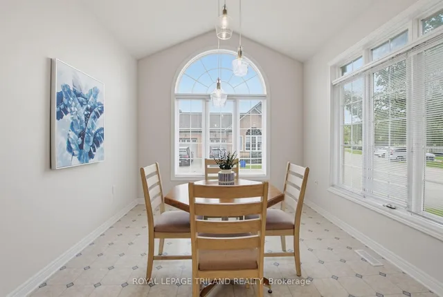 2025 Meadowgate Blvd #233, London South 5