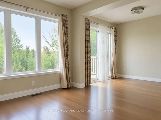 44 Winnegreen Crt, Ottawa 2