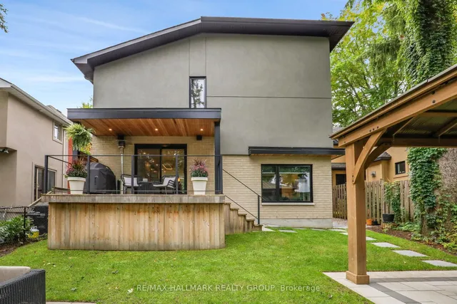 201 Faraday St, Ottawa 4
