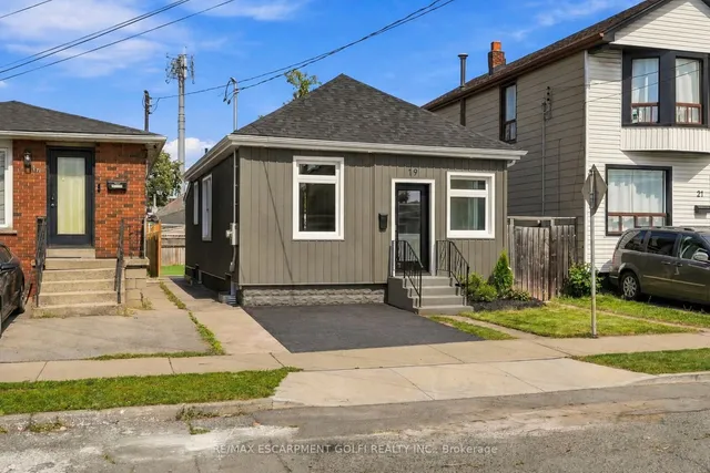 19 Vansitmart Ave, Hamilton 2