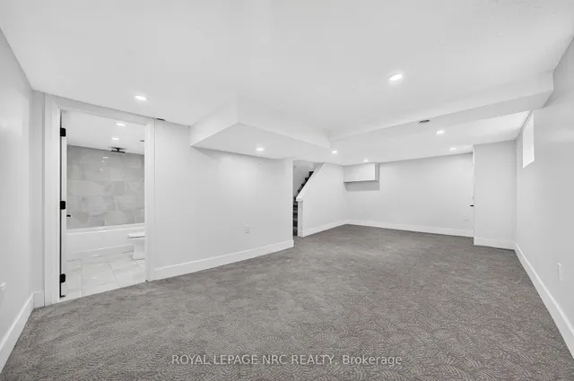 12 Admiral Rd, St. Catharines 2