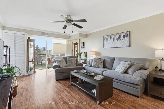 55 Blue Springs Dr #402, Waterloo 4