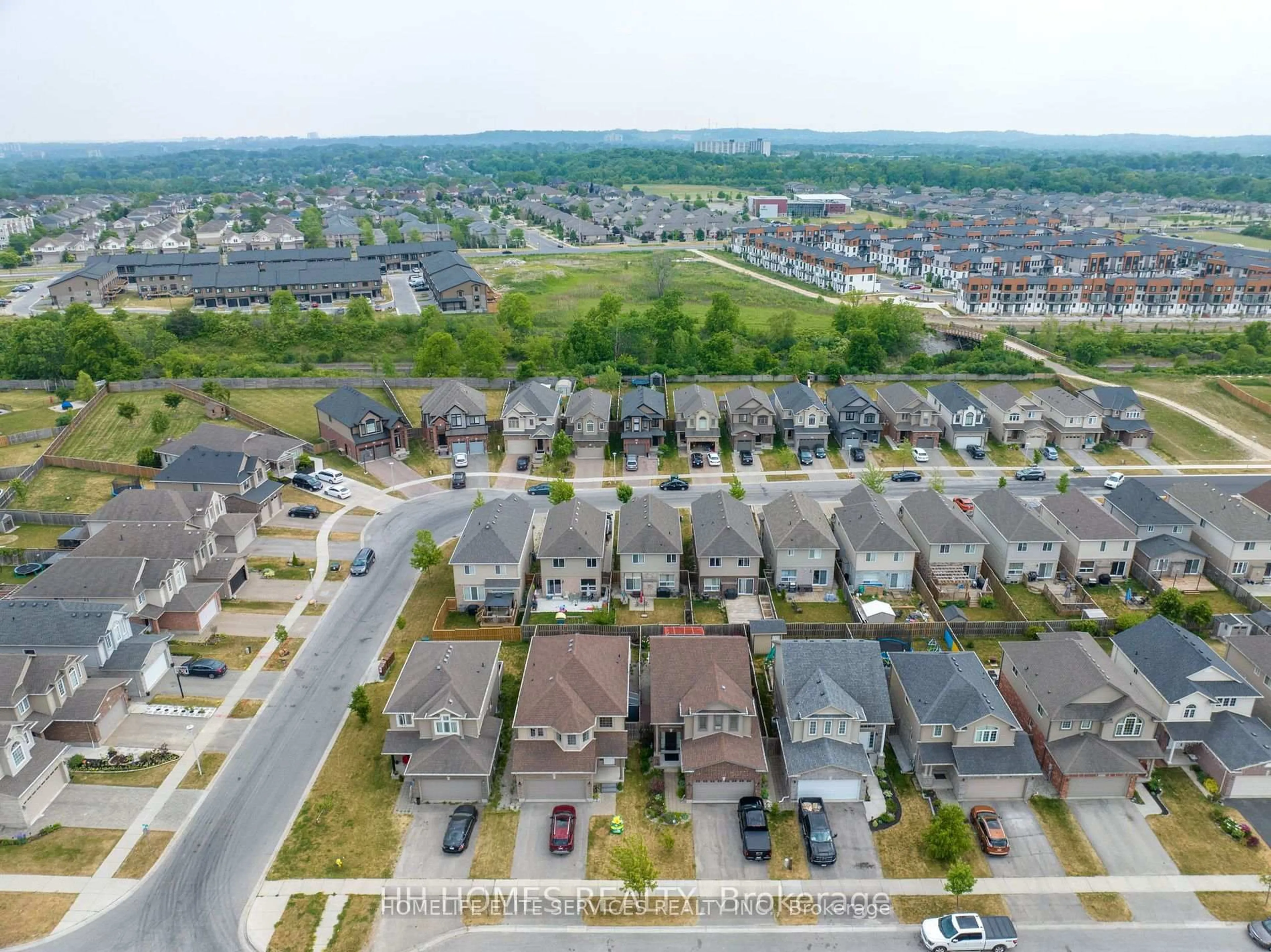 trreb/IMG-X13794516_ec2a8d70-436b-4168-ab9e-15ecb859833a-l.jpg