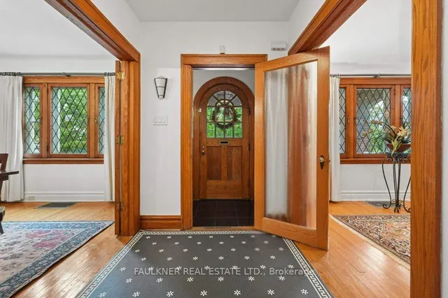 228 Fourth Ave, Ottawa 2