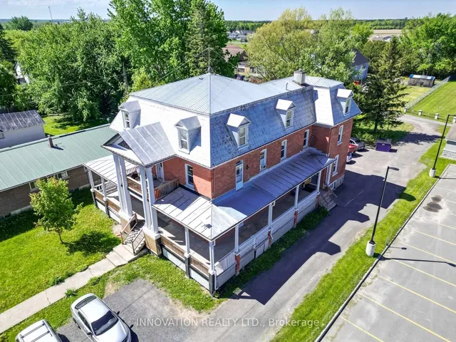 4550 Ste-Catherine St, The Nation 2