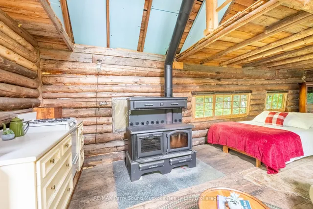 141 Middle Rd, McMurrich/Monteith 3