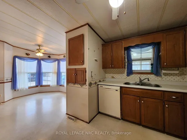 3033 Townline Rd #233, Fort Erie 2