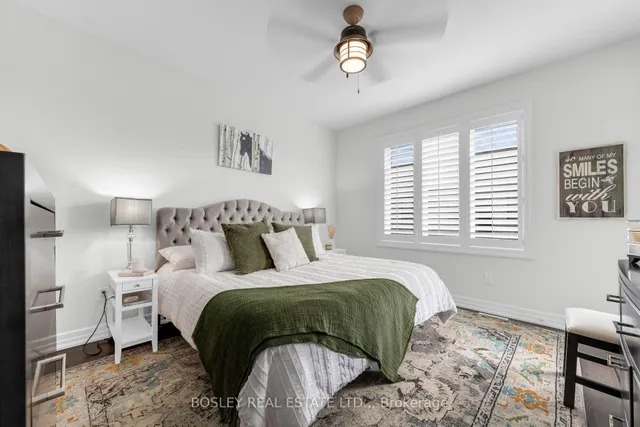 34 BORDEN Tr, Welland 5