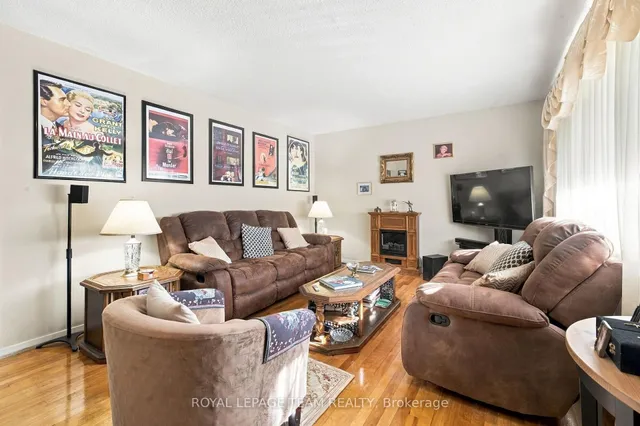 2587 Roman Ave, Ottawa 5