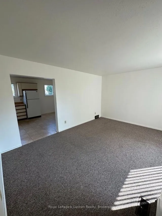 402 James St, Thunder Bay 3