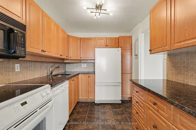 2625 Regina St #1109, Ottawa 5