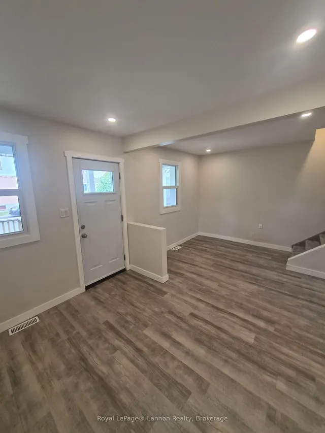 500 Wiley St, Thunder Bay 3