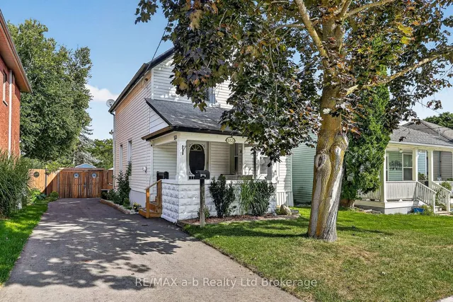 553 Mary St, Woodstock