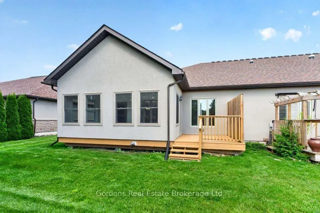 74 Aletha Dr, Prince Edward County 5