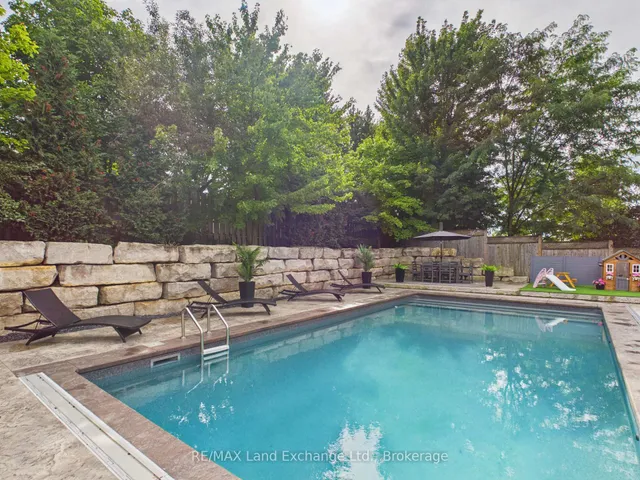 342 Westwood Dr, Brockton 5