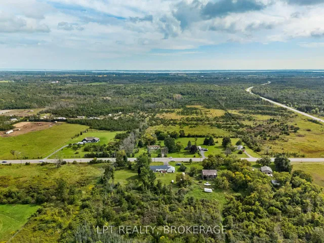 6087 County Road 2 Rd, Bissett Creek 4