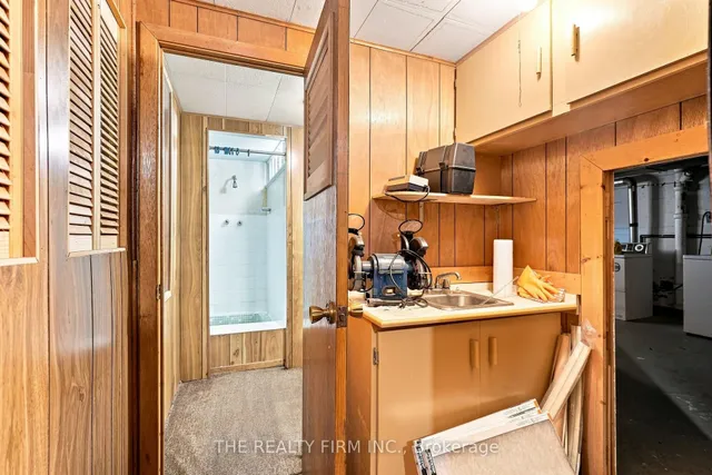 35 Wharncliffe Rd, London South 4