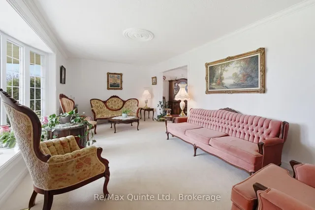 19 Country Club Dr, Quinte West