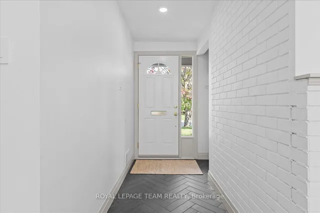 1844 Greenacre Cres, Ottawa 4