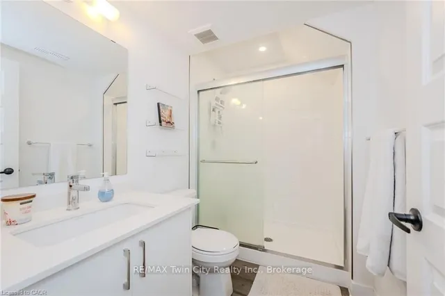 99 Roger St #11, Waterloo 4