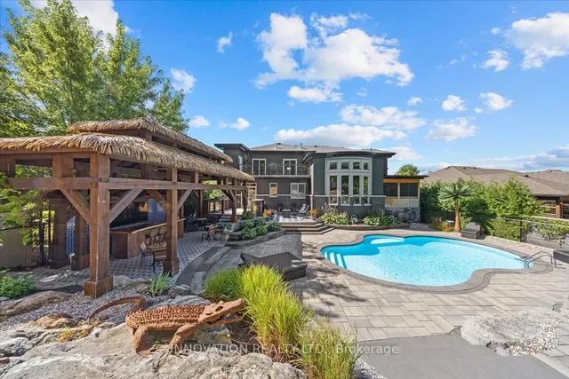 332 Carp Highlands Crt, Carp 2