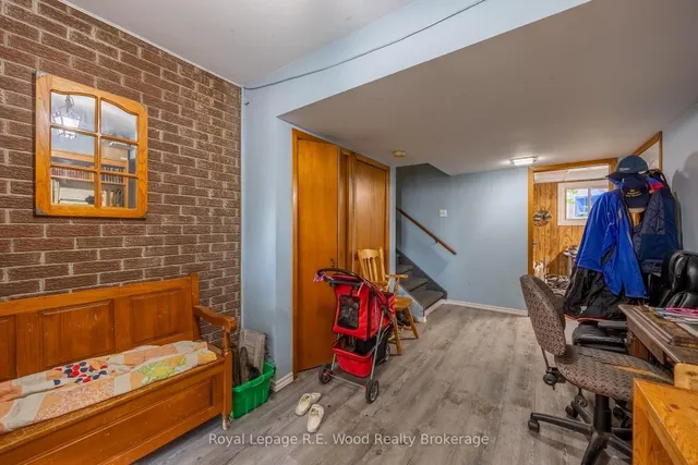 4 Owl Dr, Tillsonburg 2