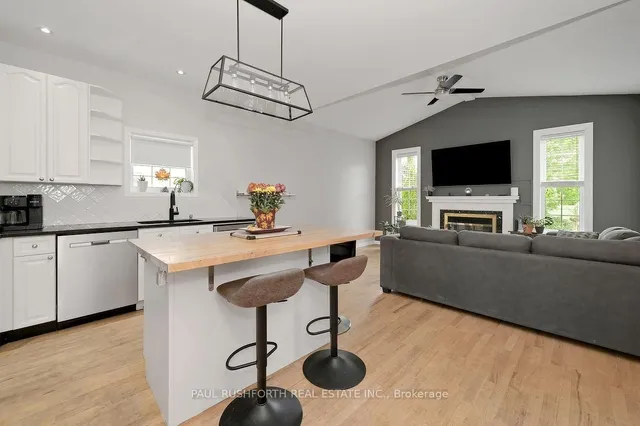 1800 Nicolet Way, Ottawa 5
