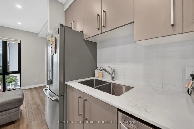 15 Queen St #609, Hamilton 3