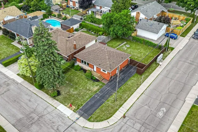 173 West 32nd St, Hamilton 3