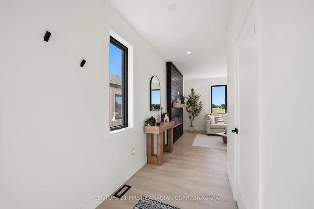 122 Addison Ave, Lucan Biddulph 5